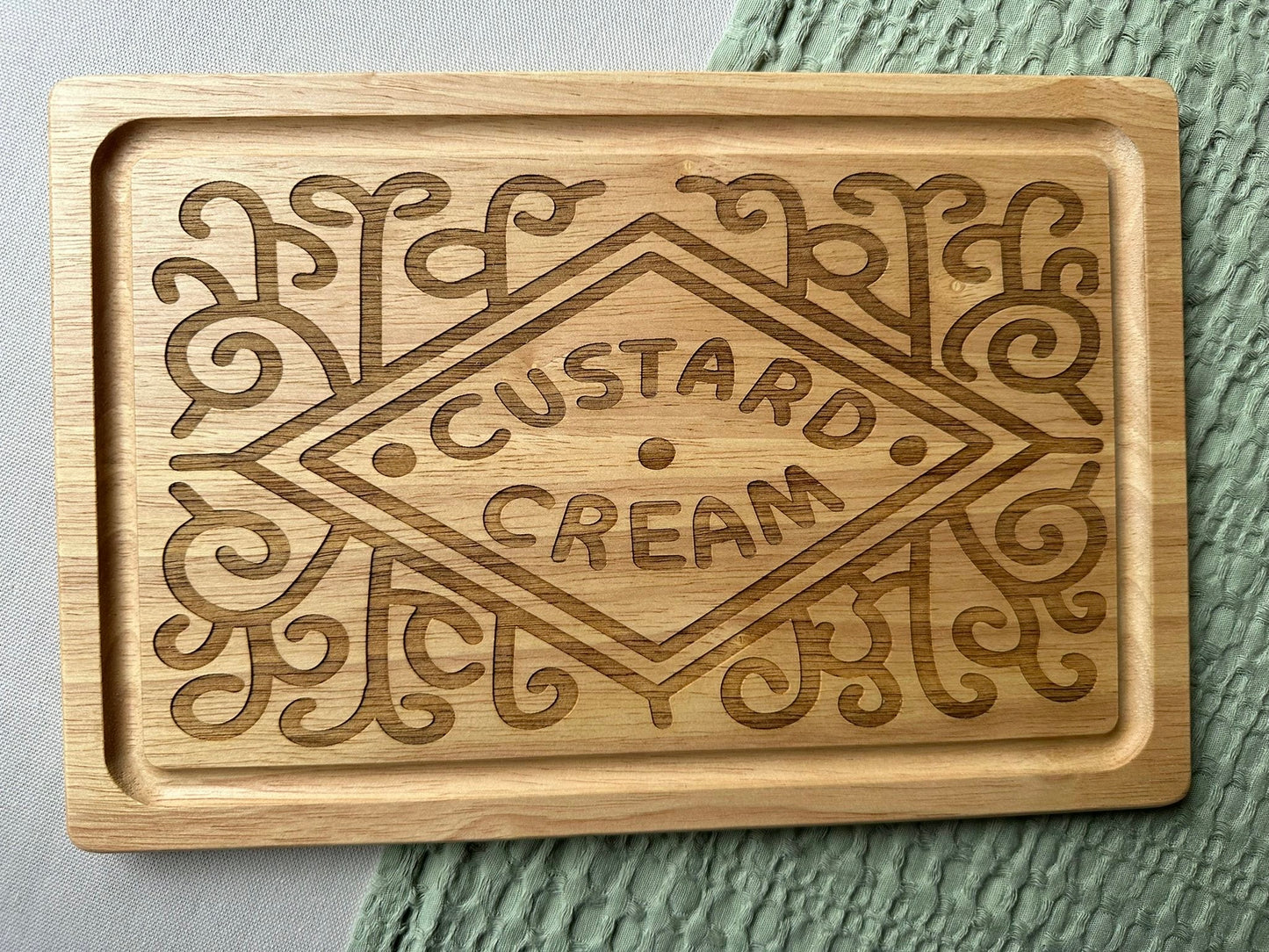 Biscuit Chopping Board