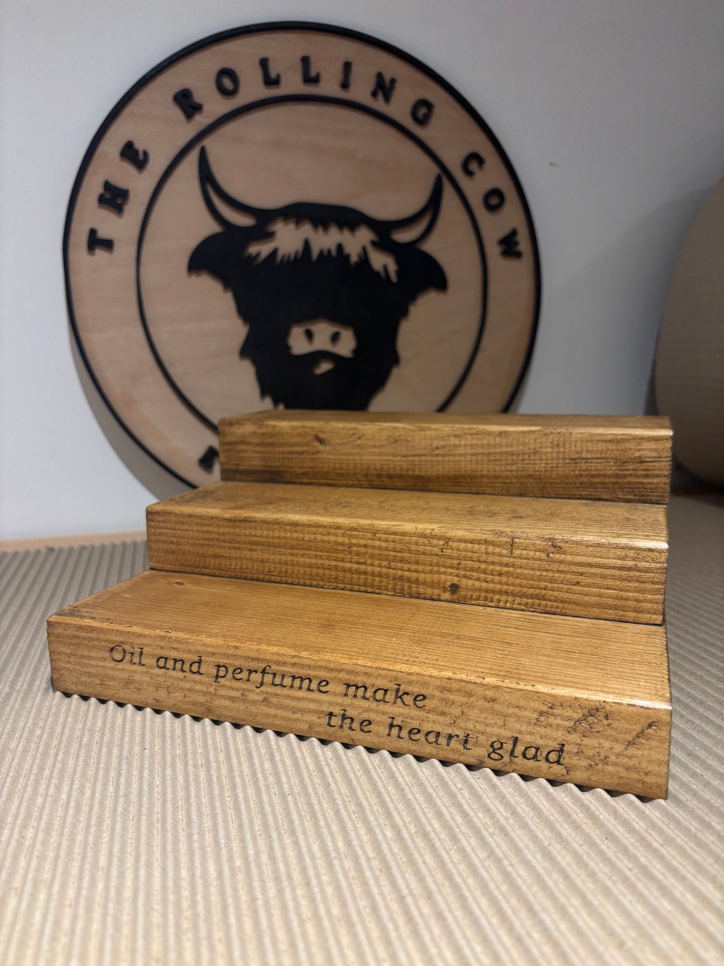 Engraved Perfume Shelf Stand
