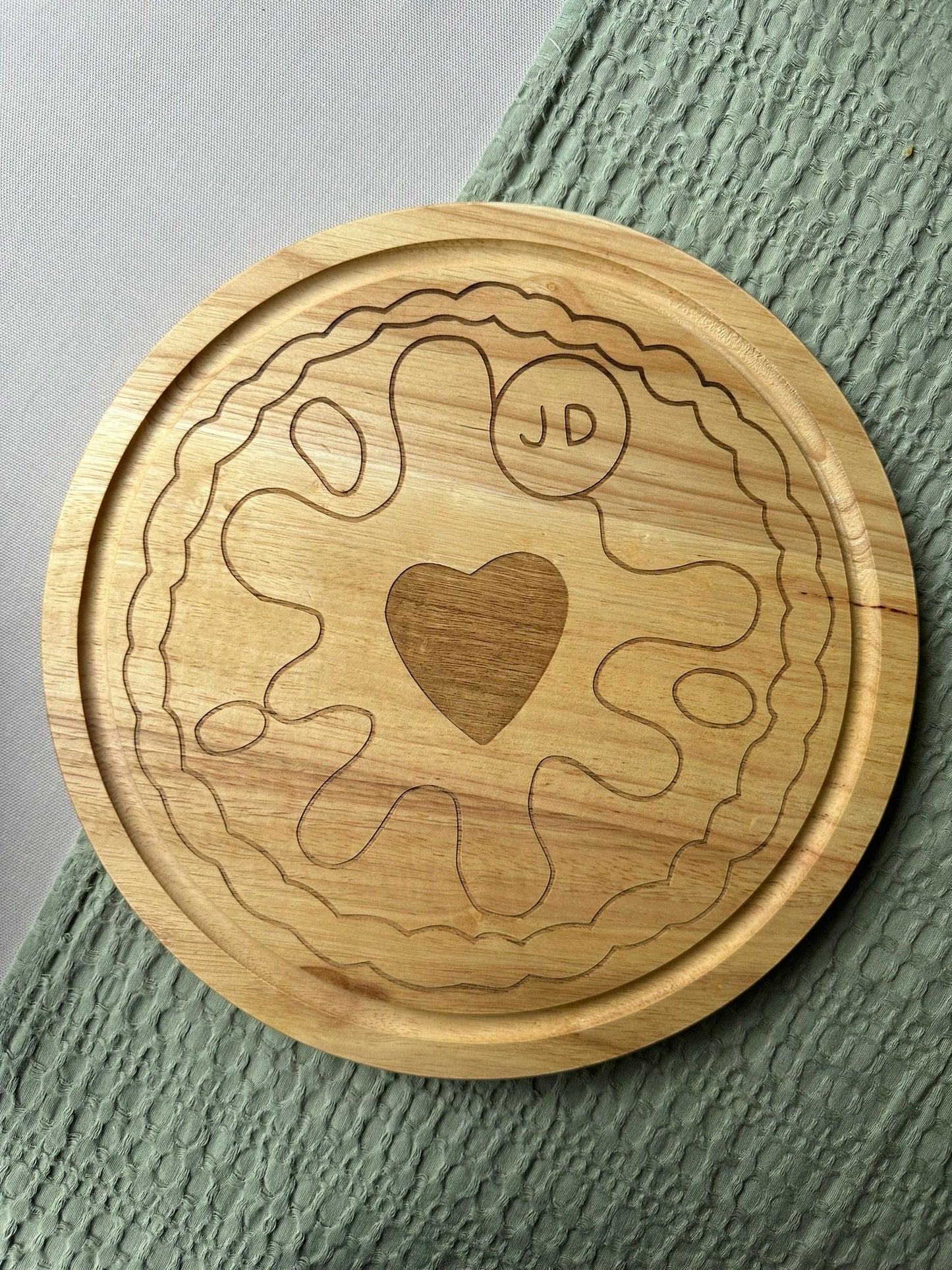 Biscuit Chopping Board