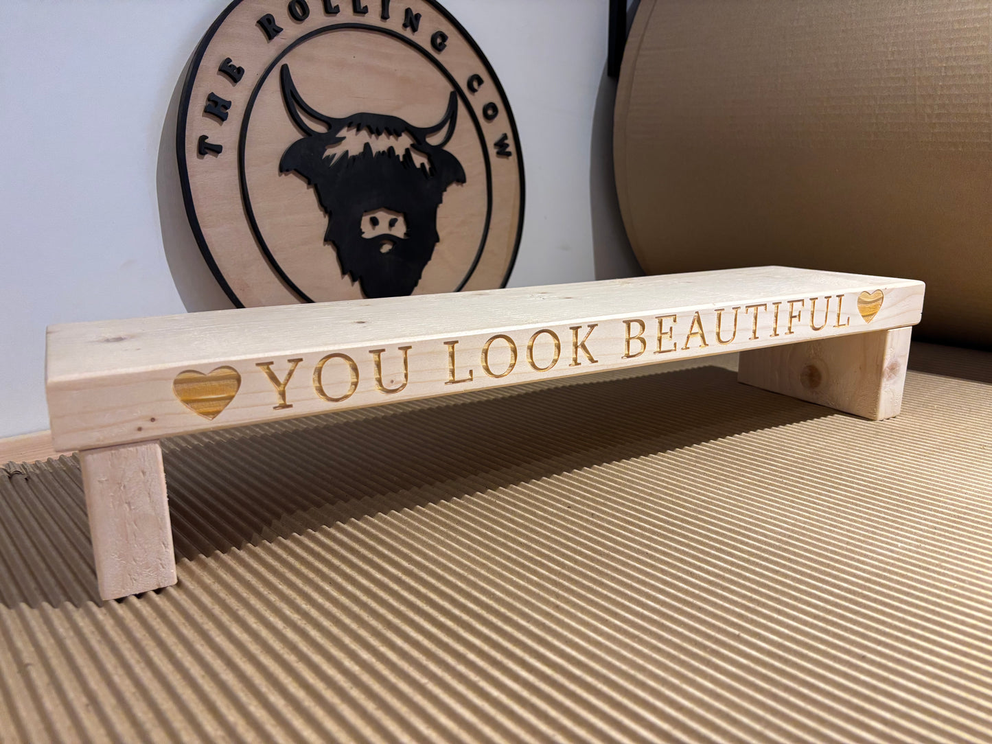Engraved Dressing Table Mirror Stand