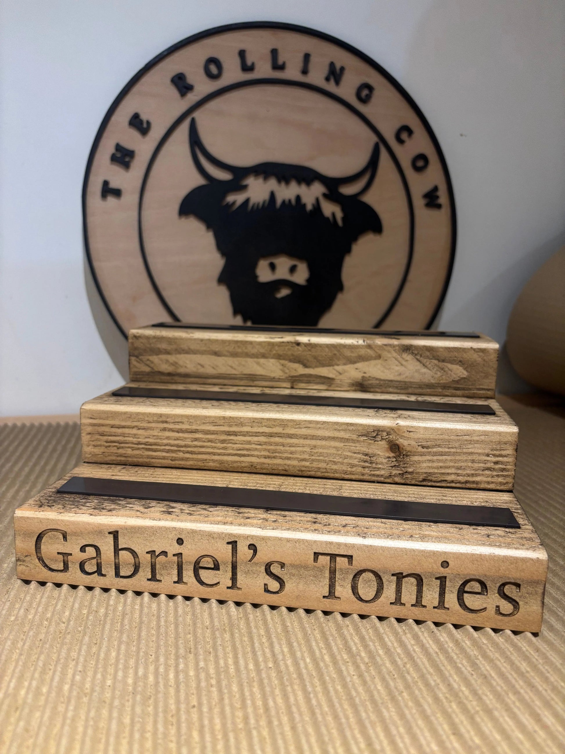 Small Engraved Tonies Character Shelf Stand The Rolling Cow