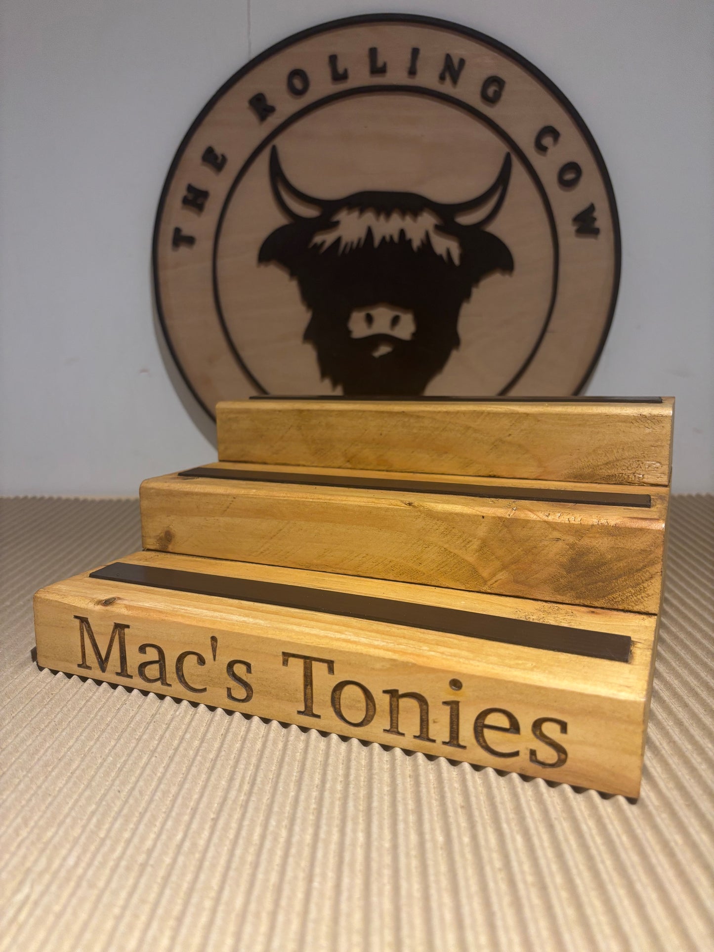 Small Engraved Tonies Character Shelf Stand